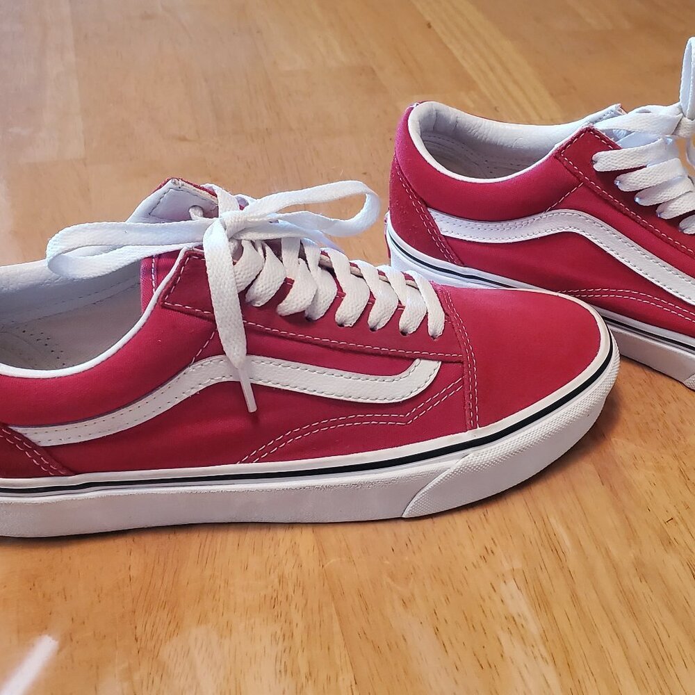 Vans Old Skool Red and White  Canvas Sneakers 9 W 7.5 M Unisex
